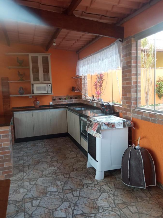 Chacara Bella Vida Com Piscina Churrasqueira Salao De Festas Fogao A Lenha Quadra Арасаригуама Екстериор снимка