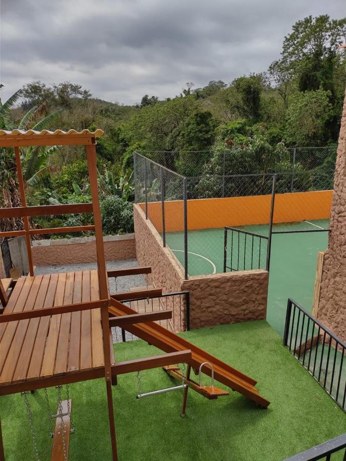Chacara Bella Vida Com Piscina Churrasqueira Salao De Festas Fogao A Lenha Quadra Арасаригуама Екстериор снимка