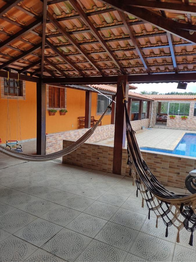 Chacara Bella Vida Com Piscina Churrasqueira Salao De Festas Fogao A Lenha Quadra Арасаригуама Екстериор снимка